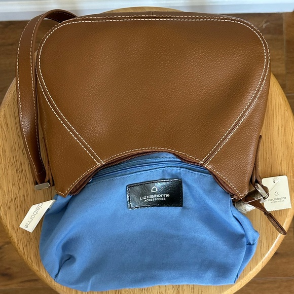 90’s Classic Tan Hobo Shoulder Bag - Picture 7 of 11